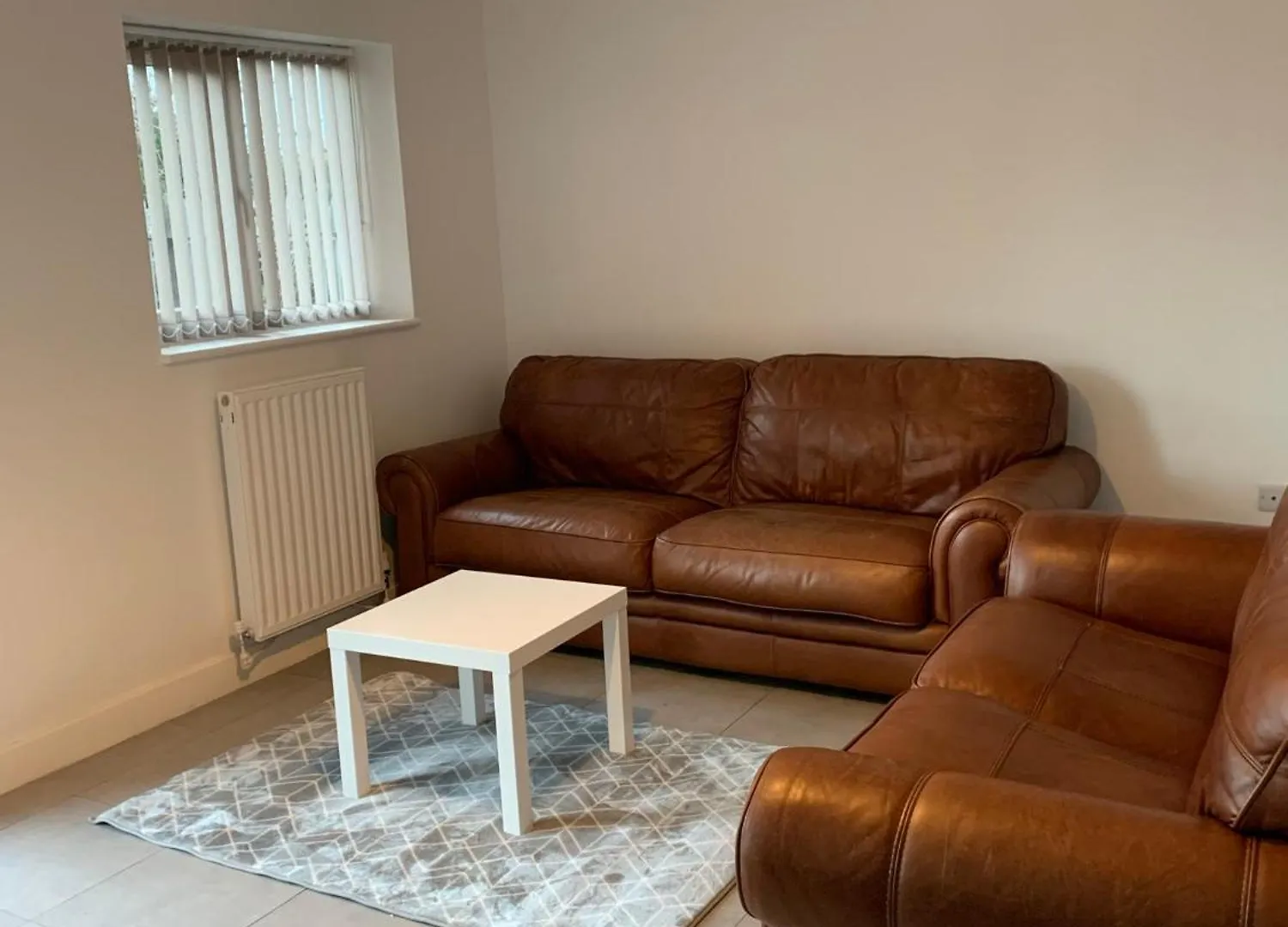 Campion Contractor Stays With Parking Sheffield Lejlighed
